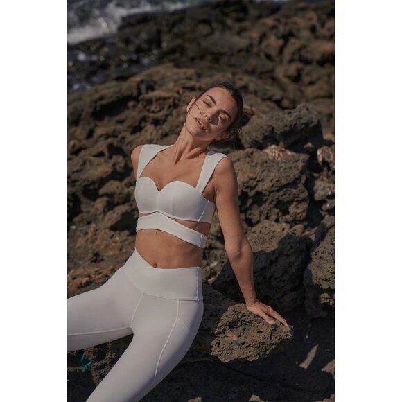 WISKII ELEGANT CORSET SPORTS BRA Sz M Top Sport Ivory - Picture 1 of 8